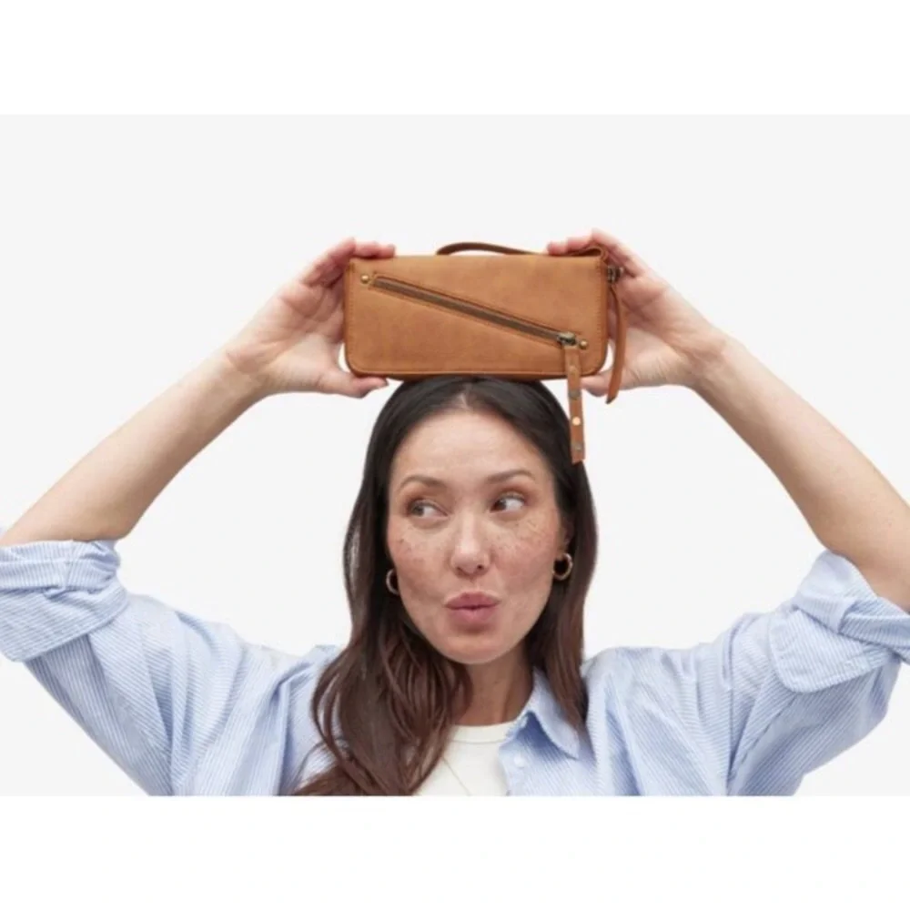 Free People Distressed Vegan Brown Wallet Wristlet - Picture 6 of 11